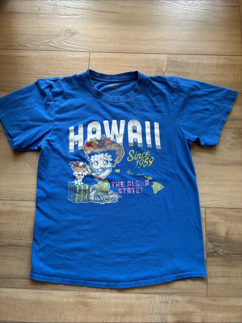 Brisco Brands Betty Boop Hawaii Since 1959 Graphic Short Sleeve Tee -  Size S